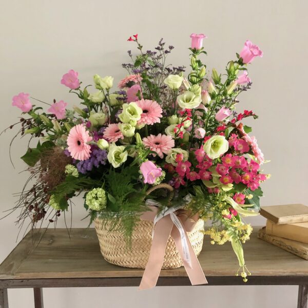 Cesta De Flores Suaves